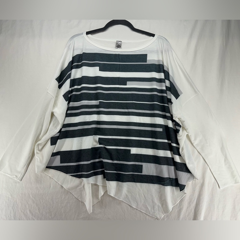 Go Couture Black White Geometric Dolman Sleeve Tunic Asymmetrical Oversize XL